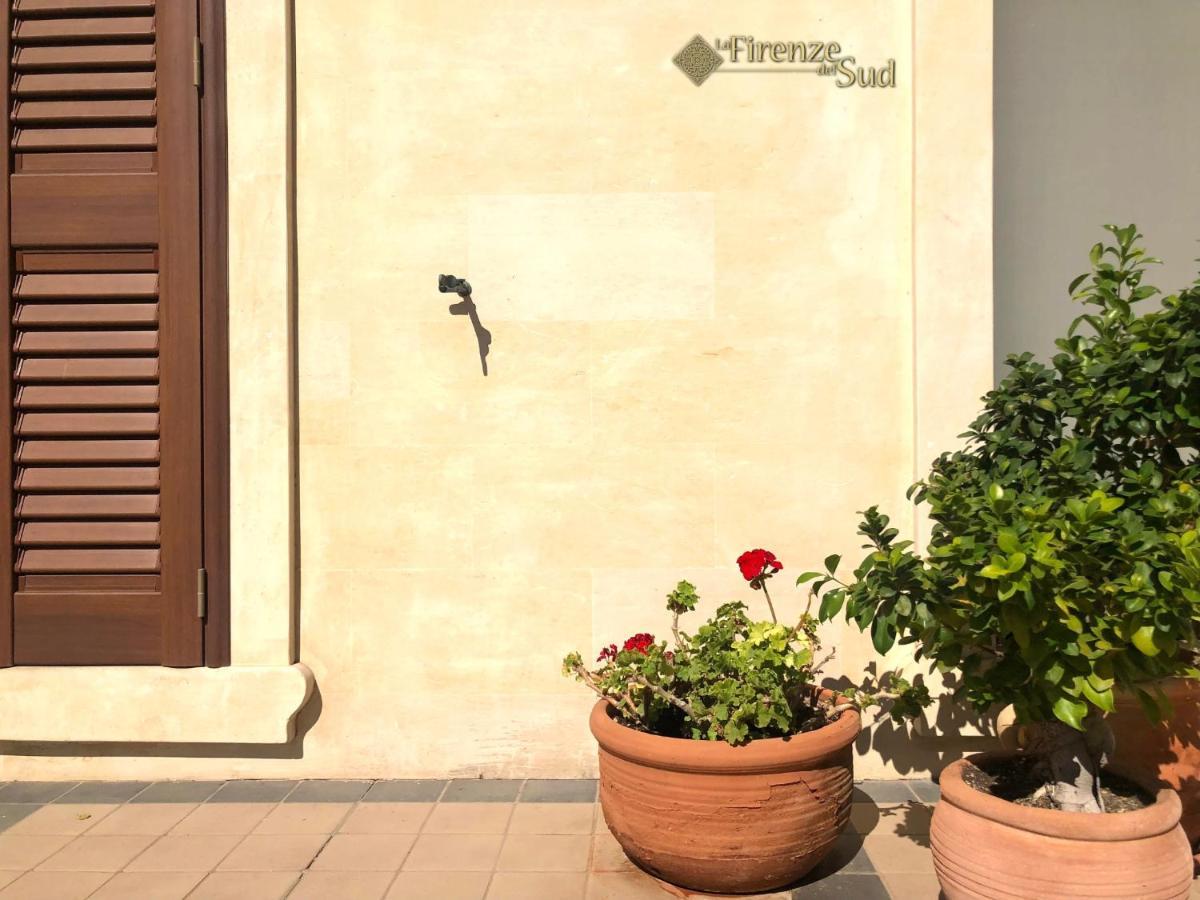 La Firenze Del Sud Bed & Breakfast Lecce Exterior photo